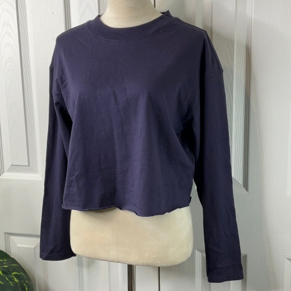 Wild Fable - Women's Long Sleeve Cropped T-
Shirt variou size - Picture 3 of 9